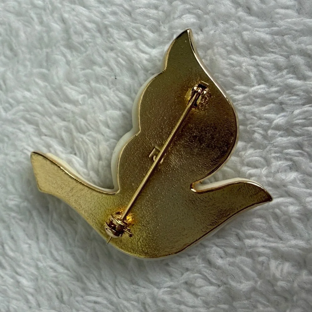 Liz Claiborne Vintage Dove‎ Brooch Mother of Pearl Mosaic Gold Tone Bird Pin